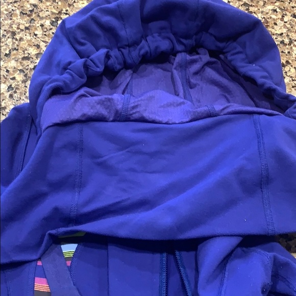 Lululemon jacket - Picture 5 of 5